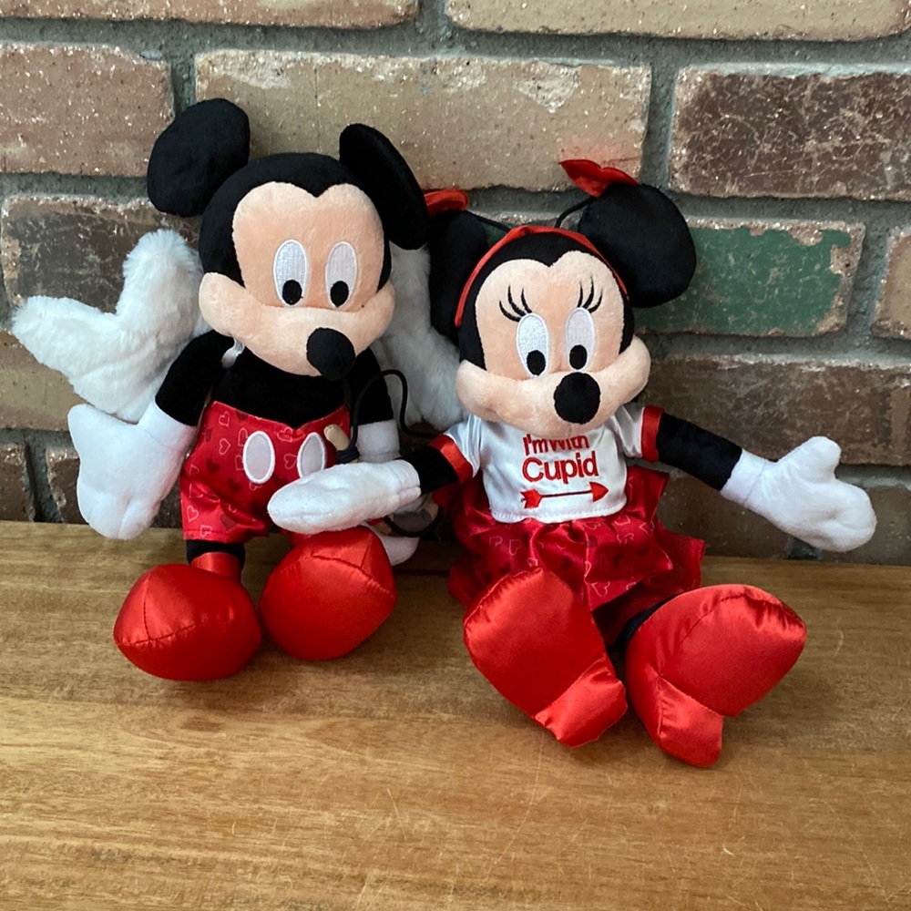 Mickey and Minnie Valentine plushies